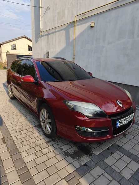 Renault Laguna 2011 - 14