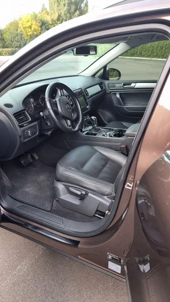 Volkswagen Touareg 2013 - 8