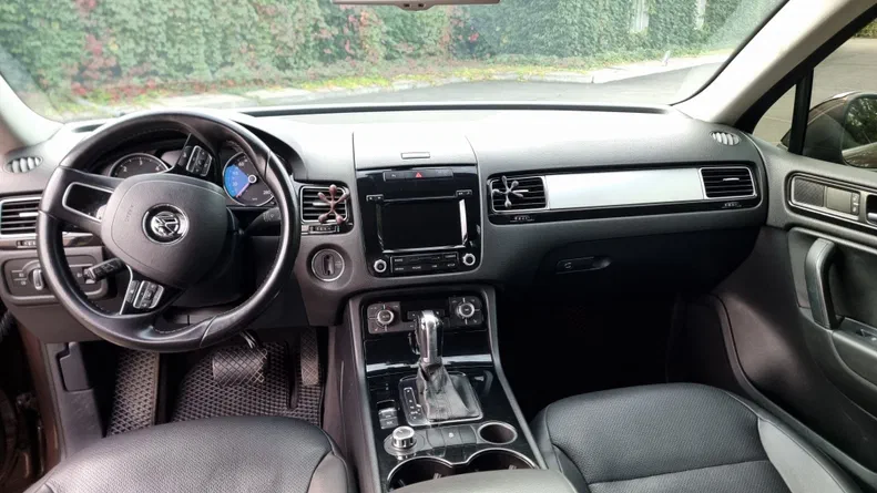 Volkswagen Touareg 2013 - 9