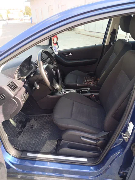 Mercedes-Benz A-Клас 2010 - 1