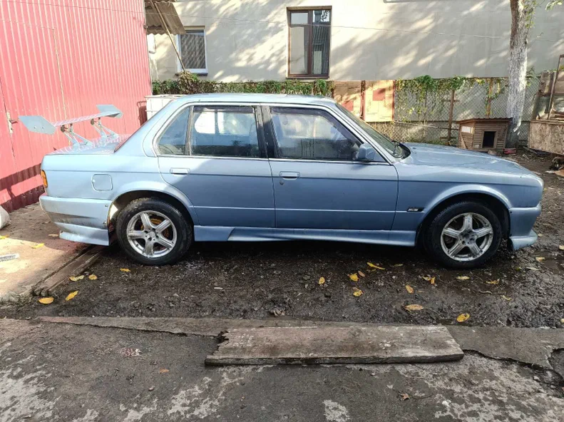 BMW 3 серія 1986 - 2