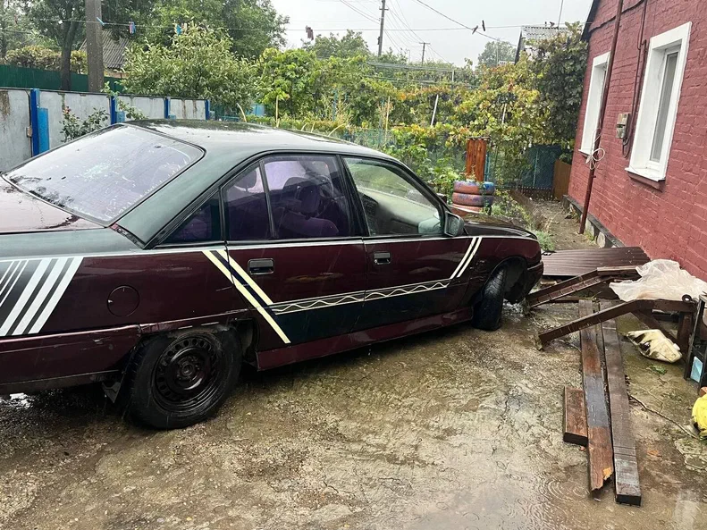Opel Omega 1998 - 2