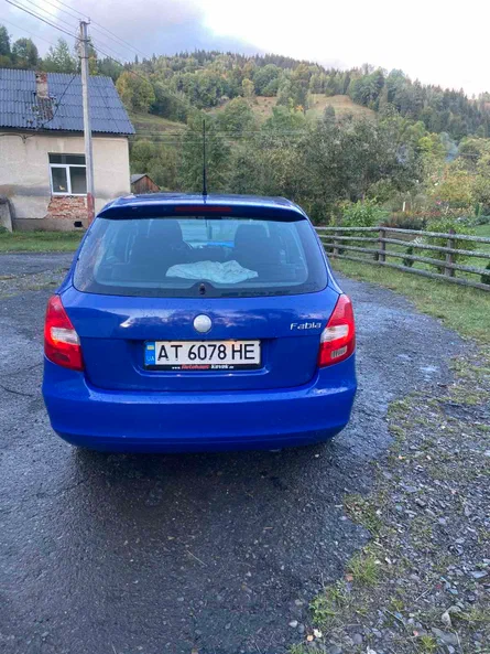 Skoda Fabia 2009 - 4