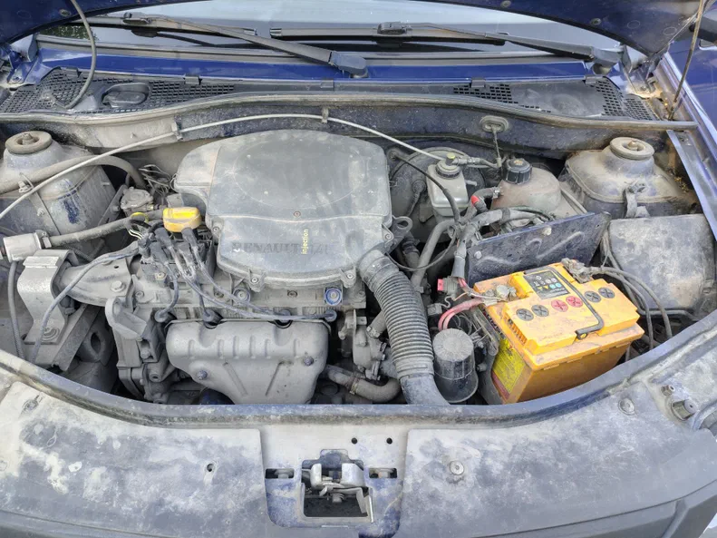 Dacia Logan 2006 - 13