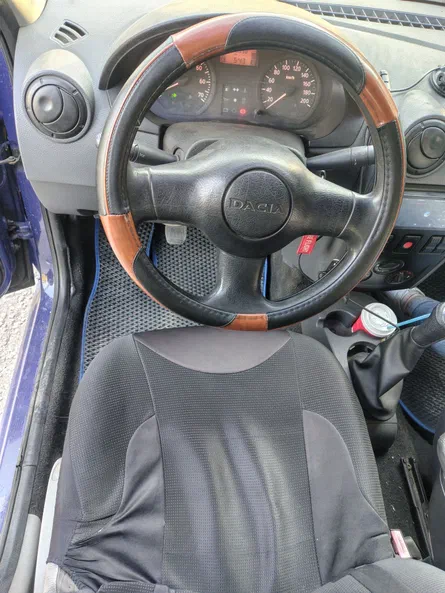 Dacia Logan 2006 - 15