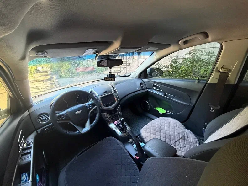 Chevrolet Cruze 2013 - 4