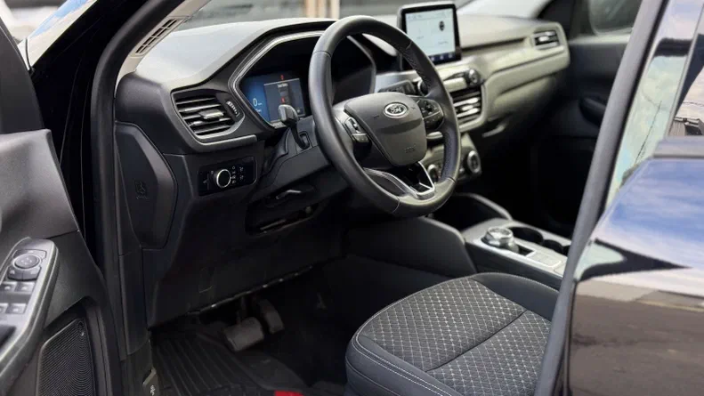 Ford Escape 2023 - 11