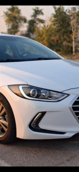 Hyundai Elantra 2016 - 1