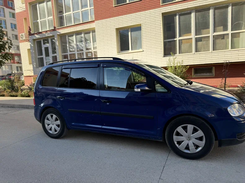 Volkswagen Touran 2003 - 1