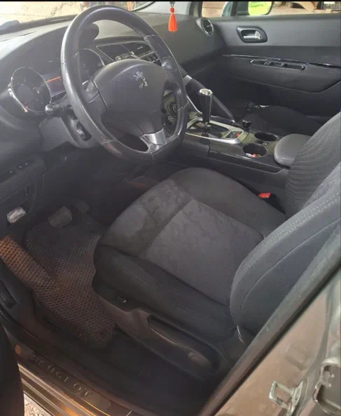 Peugeot 3008 2010 - 7