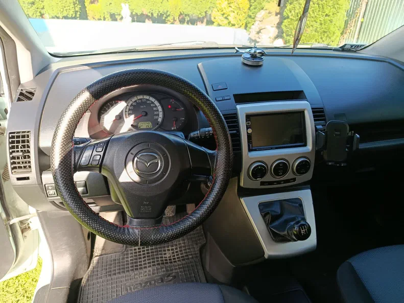 Mazda 5 2005 - 6