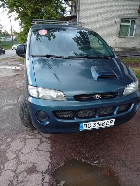 Hyundai H-1 2000 - 0