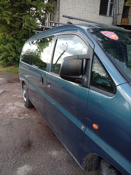 Hyundai H-1 2000 - 2