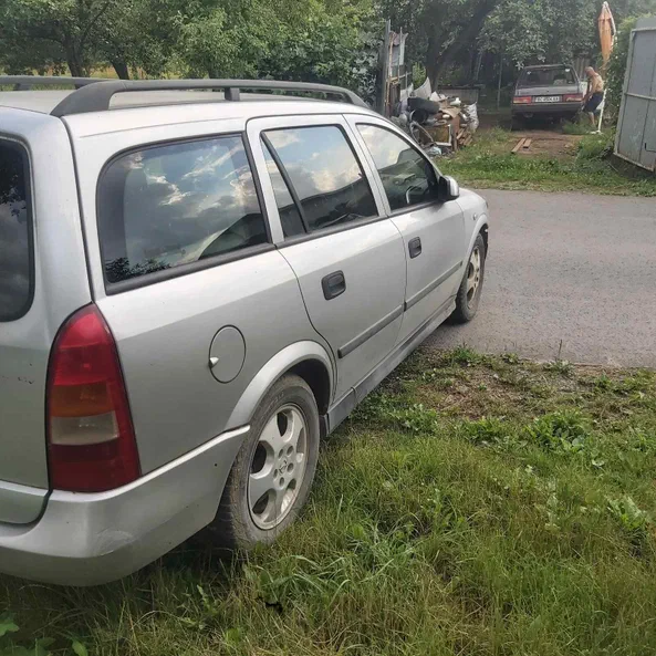 Opel Astra 2001 - 2