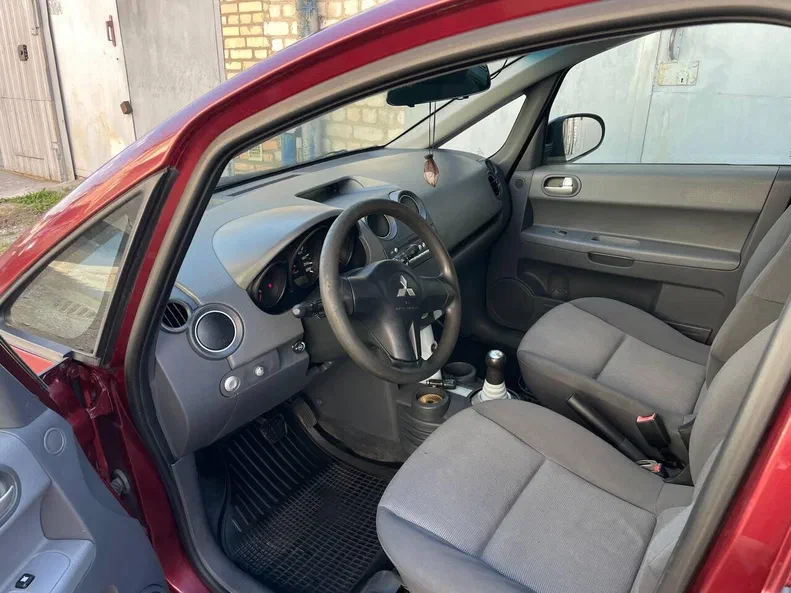 Mitsubishi Colt 2005 - 1