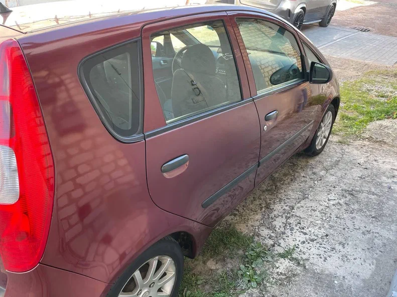 Mitsubishi Colt 2005 - 4
