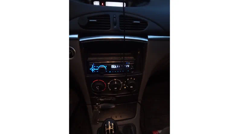 Renault Laguna 2001 - 7