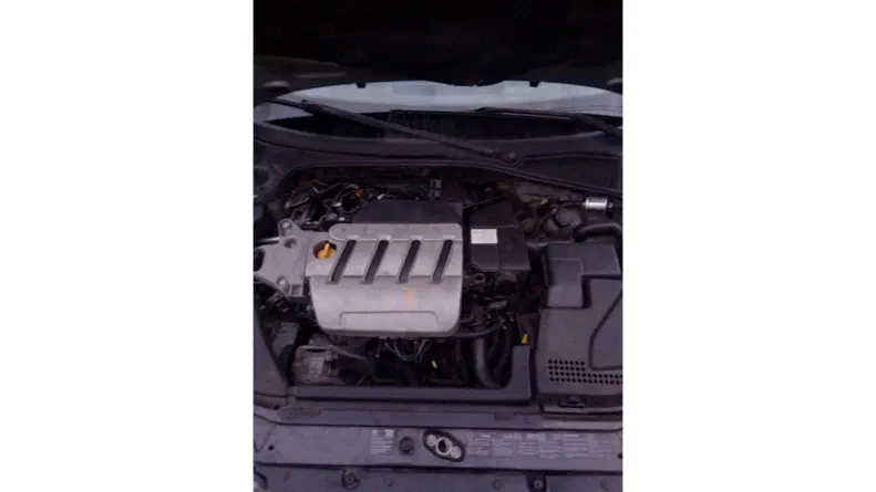 Renault Laguna 2001 - 8