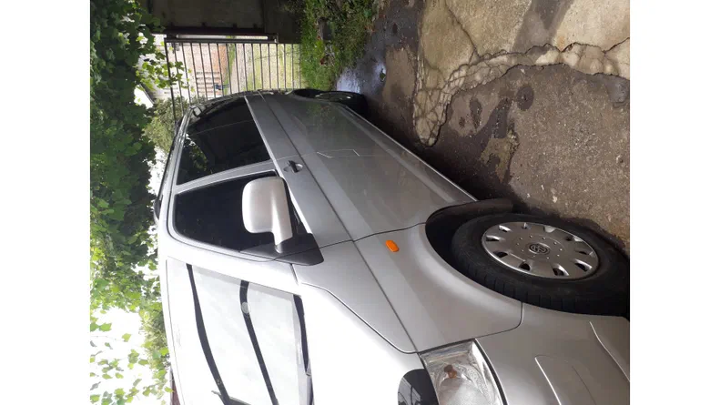 Volkswagen T5 (Transporter) пасс 2005