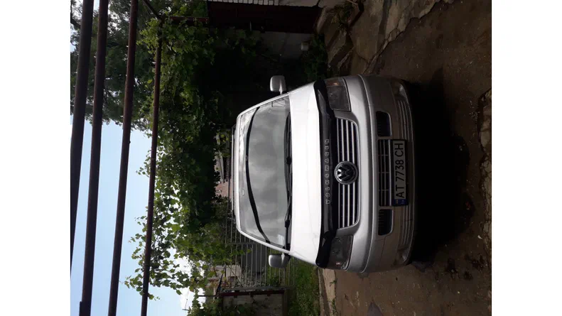 Volkswagen T5 (Transporter) пасс 2005