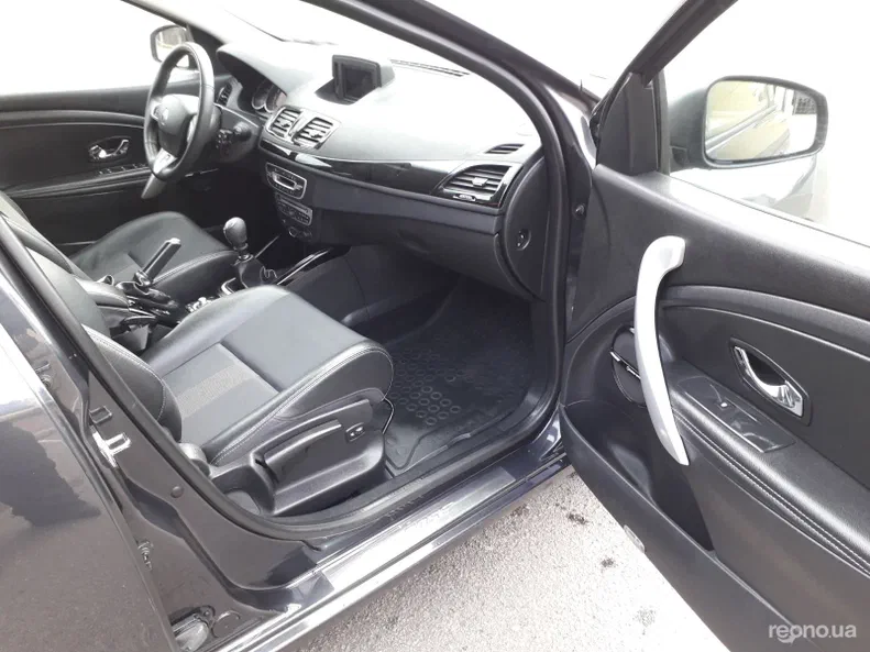 Renault Megane 2011 - 11
