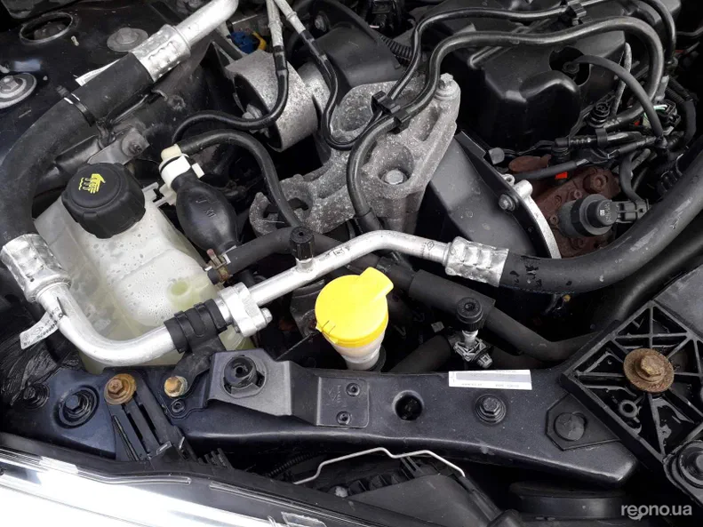 Renault Megane 2011 - 13