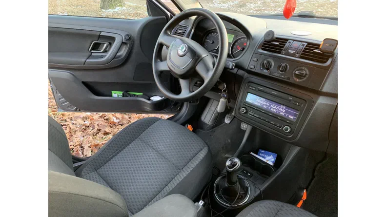 Skoda Fabia 2010 - 20
