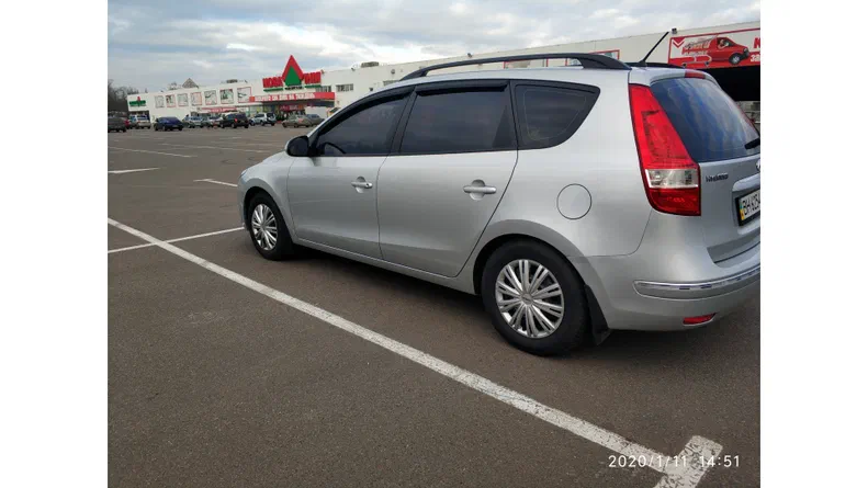 Hyundai i30 2009 - 32