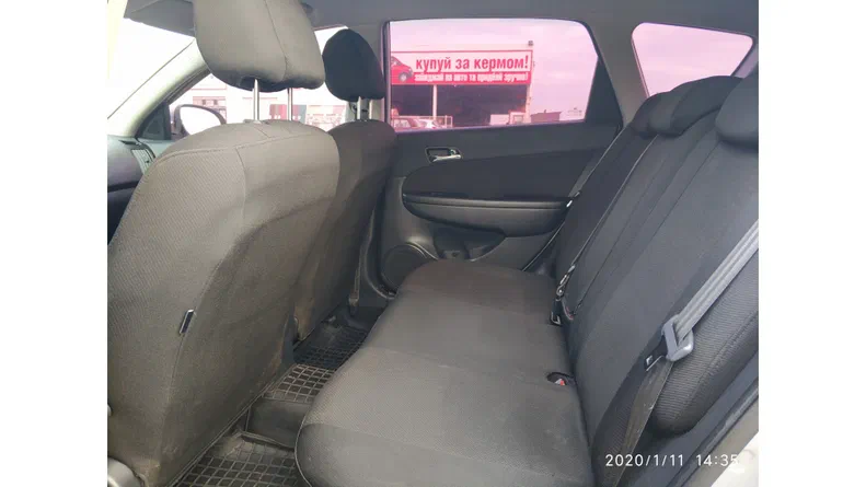 Hyundai i30 2009 - 6