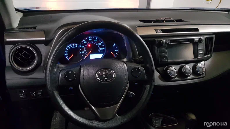 Toyota RAV4 2016 - 9
