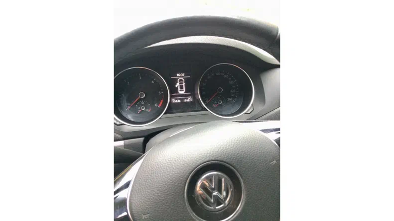 Volkswagen Jetta 2016 - 5