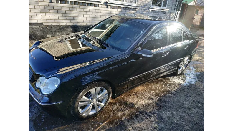 Mercedes-Benz C-Клас 2005 - 5