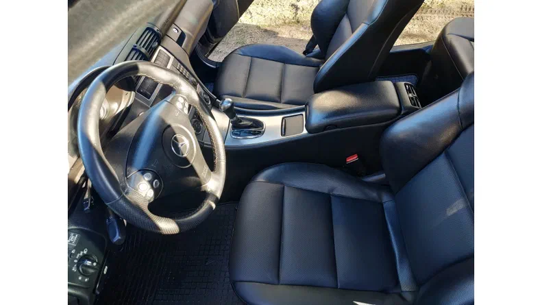 Mercedes-Benz C-Клас 2005 - 21