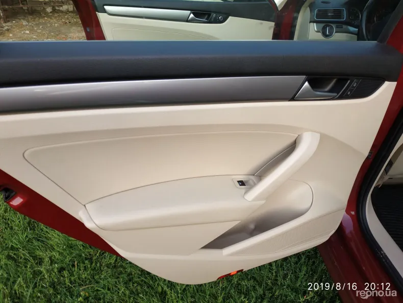 Volkswagen  Passat 2015