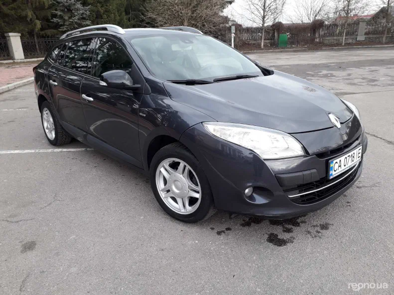 Renault Megane 2011 - 5