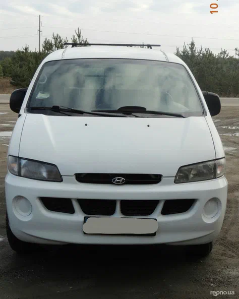Hyundai H-1 2000