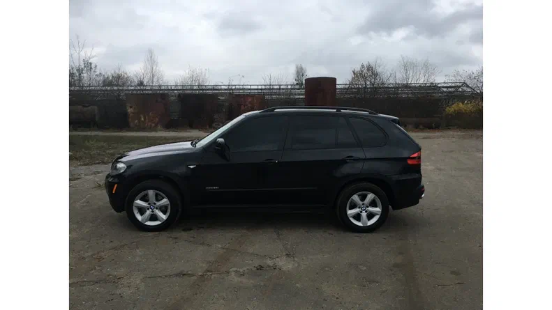 BMW X5 2010 - 30
