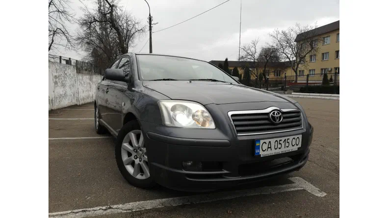 Toyota Avensis 2005