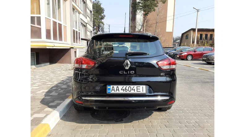 Renault Clio 2015 - 24