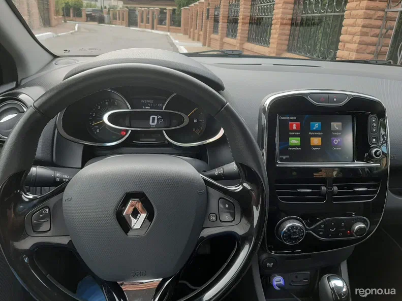Renault Clio 2015 - 11