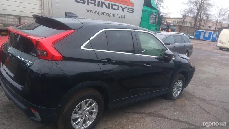 Mitsubishi Eclipse 2019