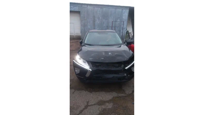 Mitsubishi Eclipse 2019 - 6