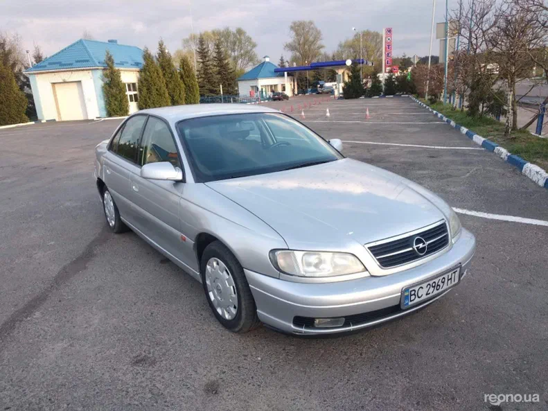 Opel Omega 2002