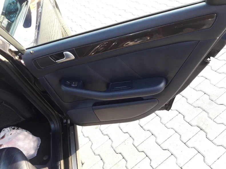 Audi A6 2002 - 10