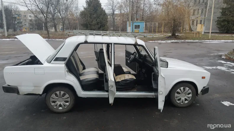 Lada (ВАЗ) 2105 1982 - 9