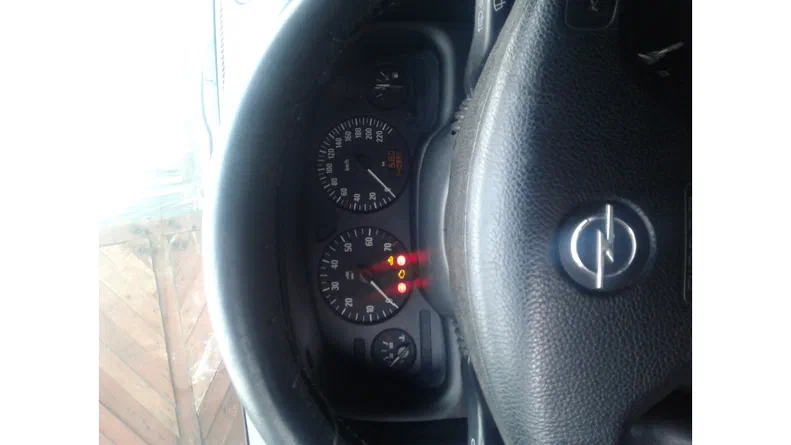 Opel Astra 2002 - 15