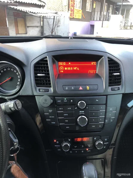 Opel Insignia 2010 - 6