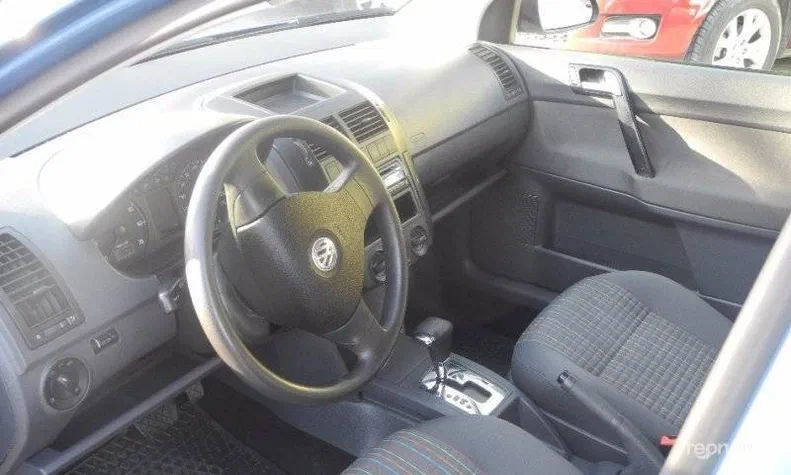 Volkswagen Polo 2008 - 7