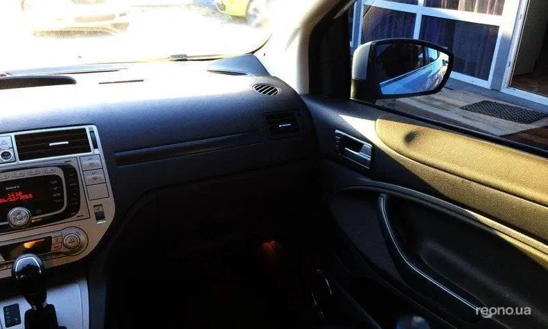 Ford Kuga 2012 - 11