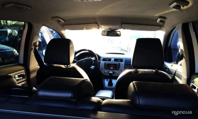 Ford Kuga 2012 - 7